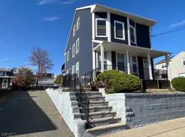 featured image of 74 Lincoln Ave