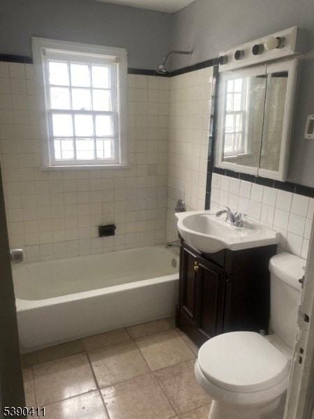 10 Mcgotty Pl #4 - Photo 5 of 7