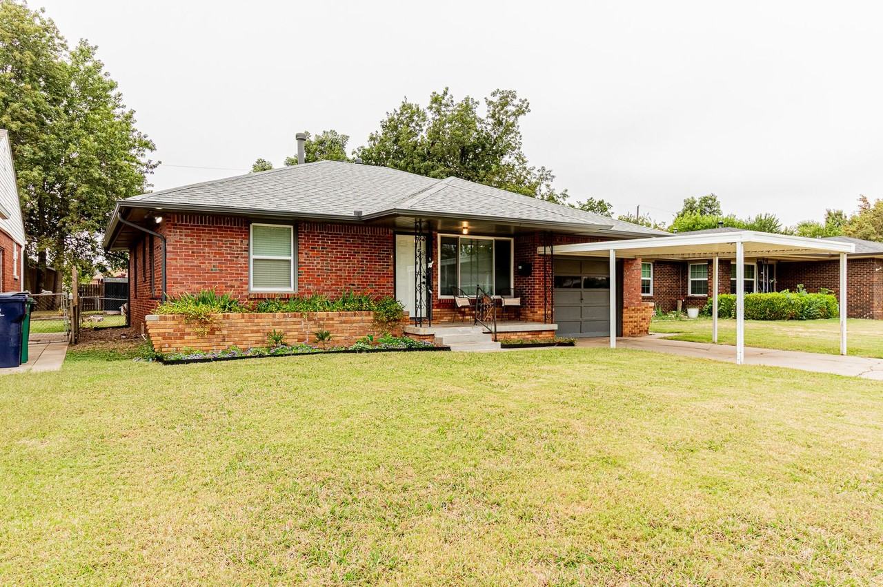 3112 Nw 66th St - Photo 4 of 50