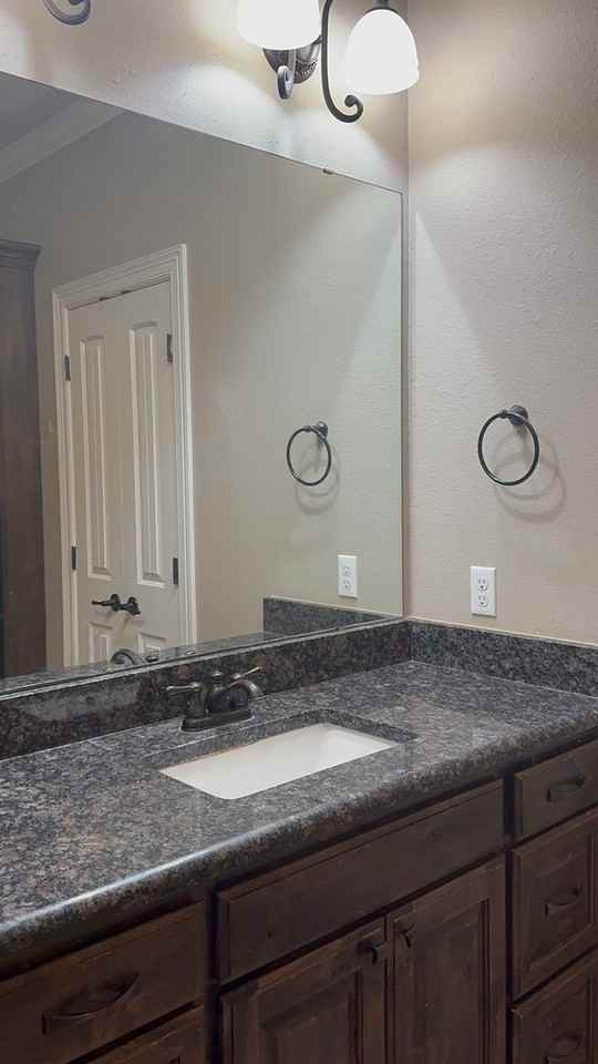 1804 Wild Rose - Photo 3 of 5