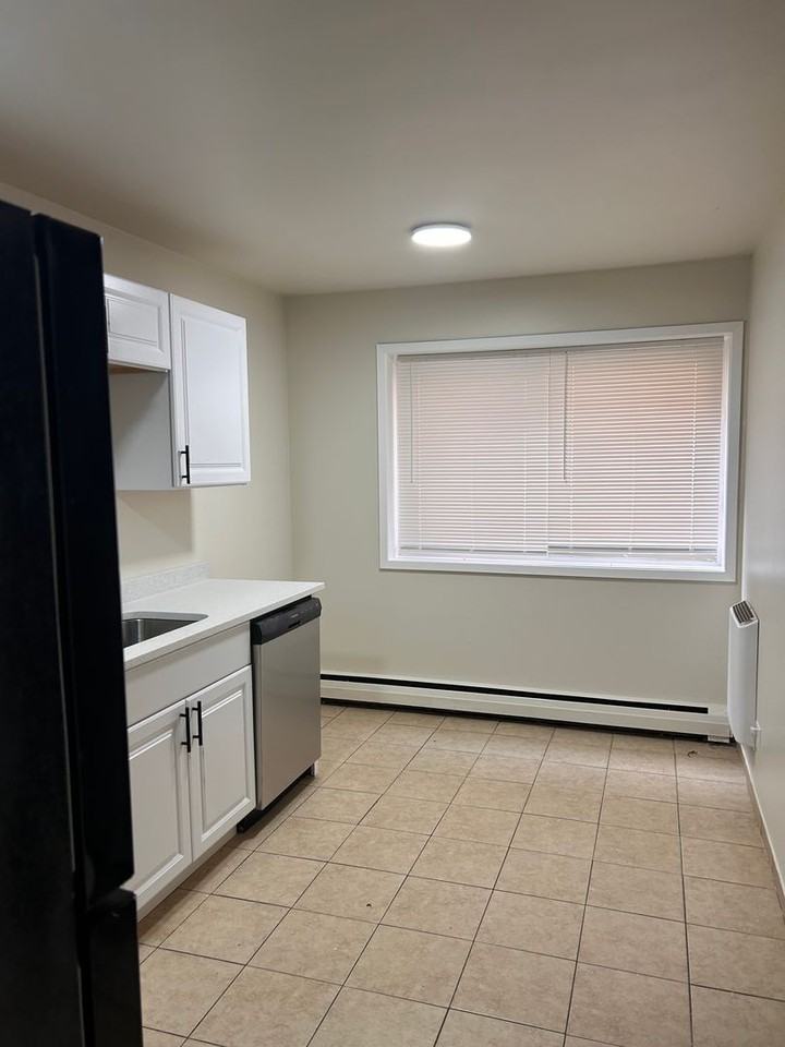 Bernice Chicago LLC. - Photo 2 of 6