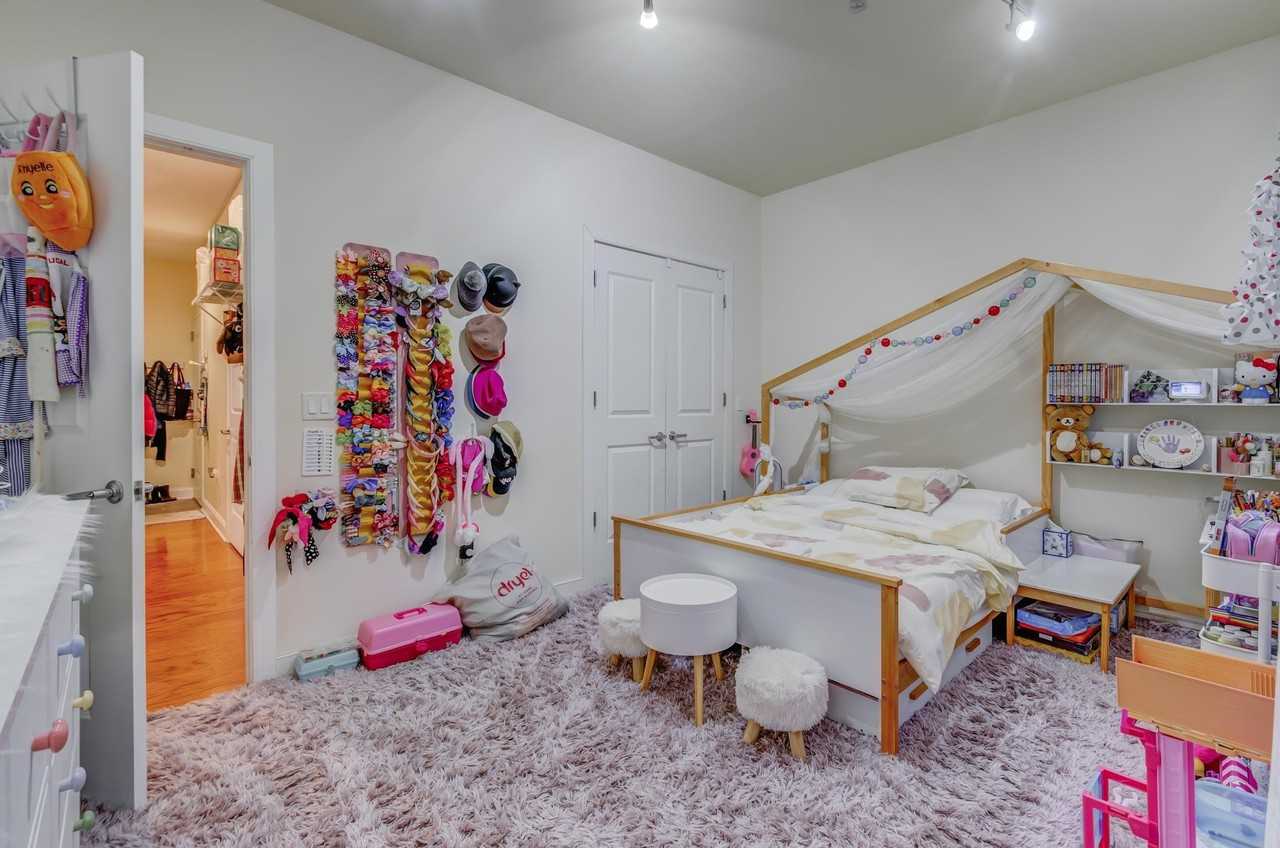 172 Culver Ave #204 - Photo 7 of 21