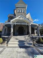 featured image of 525 2nd St Apt 5 #5