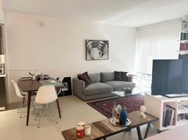 featured image of 31 Se 6th St #1003