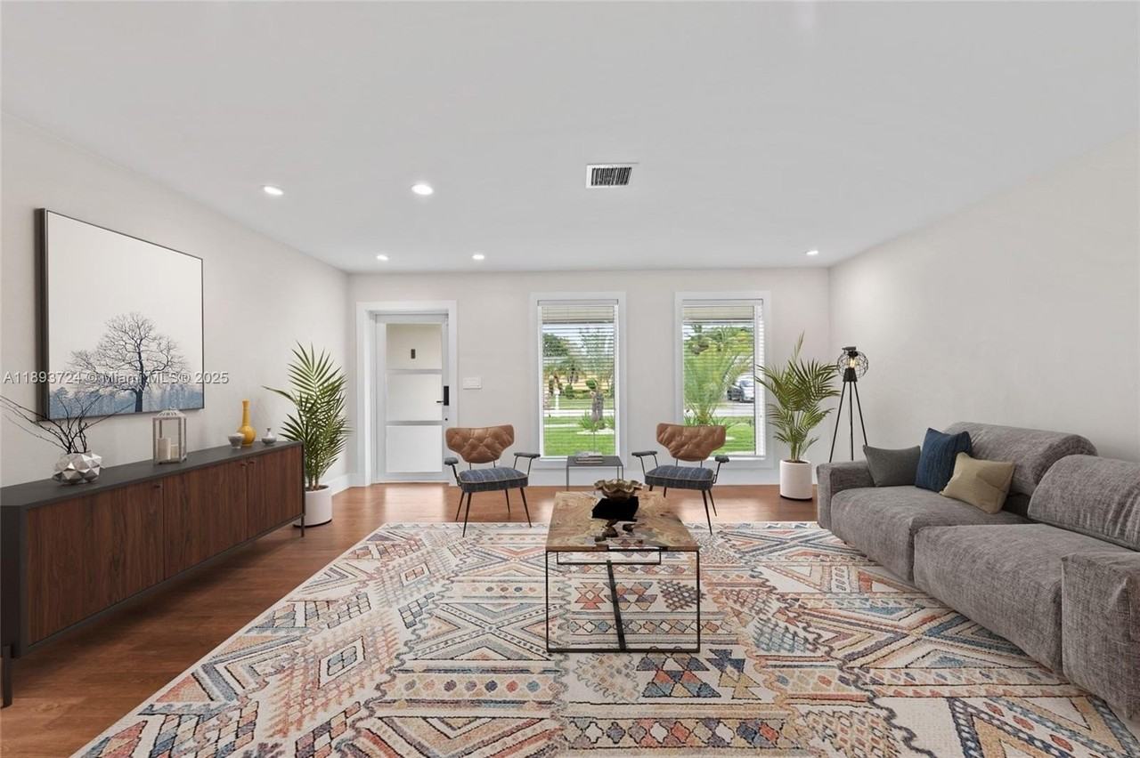 8440 Sw 201st St - Photo 2 of 31