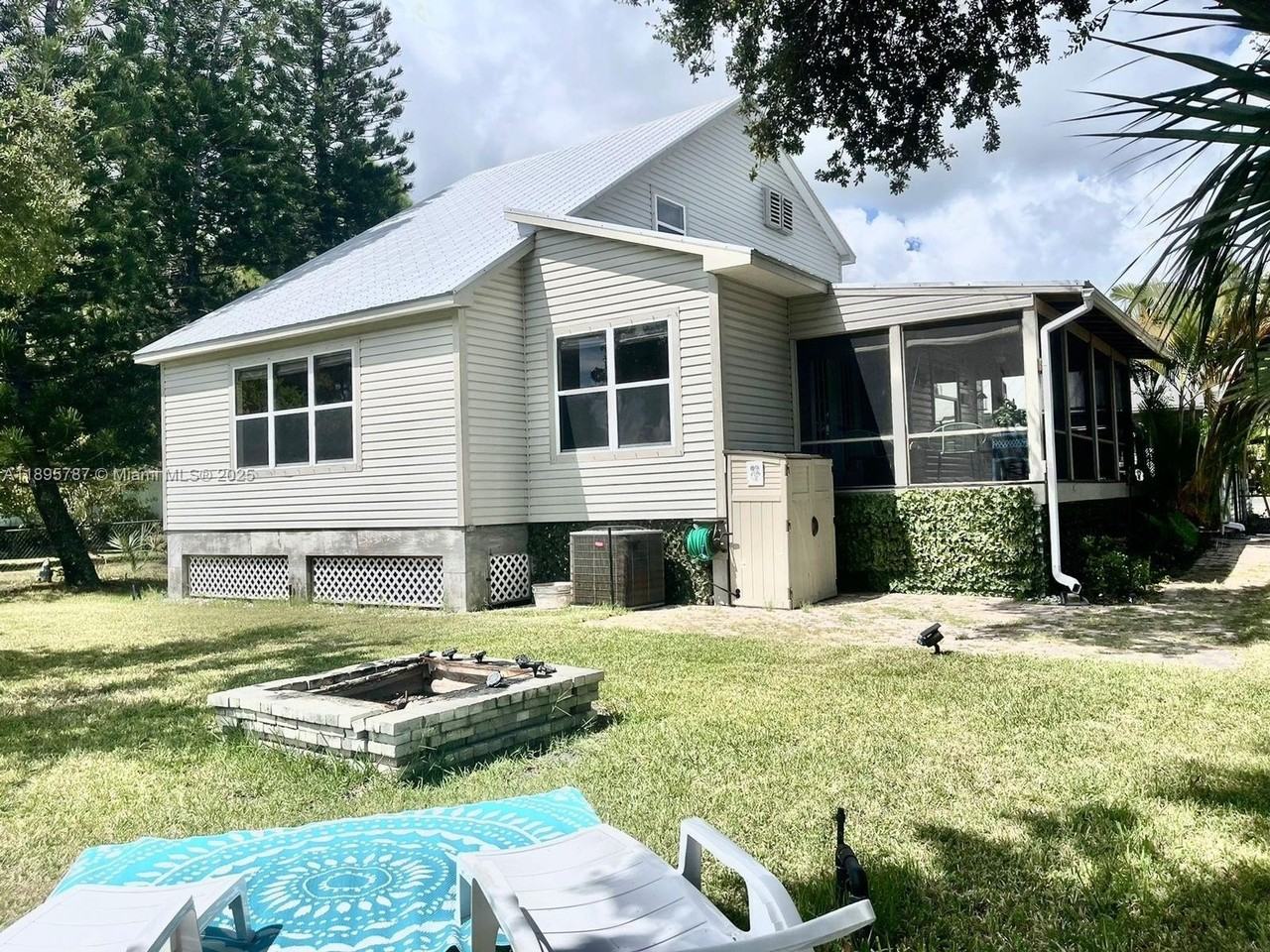 4700 Regina Dr #0 - Photo 3 of 50