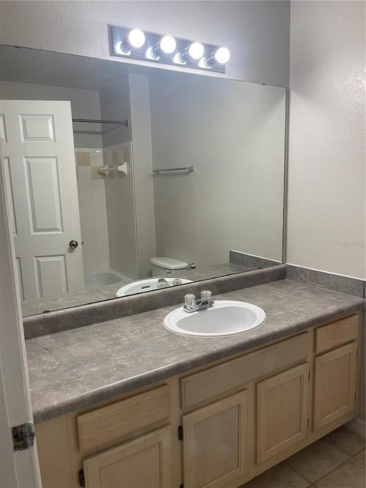 3403 Greenwich Village Blvd #203 - Photo 7 of 10