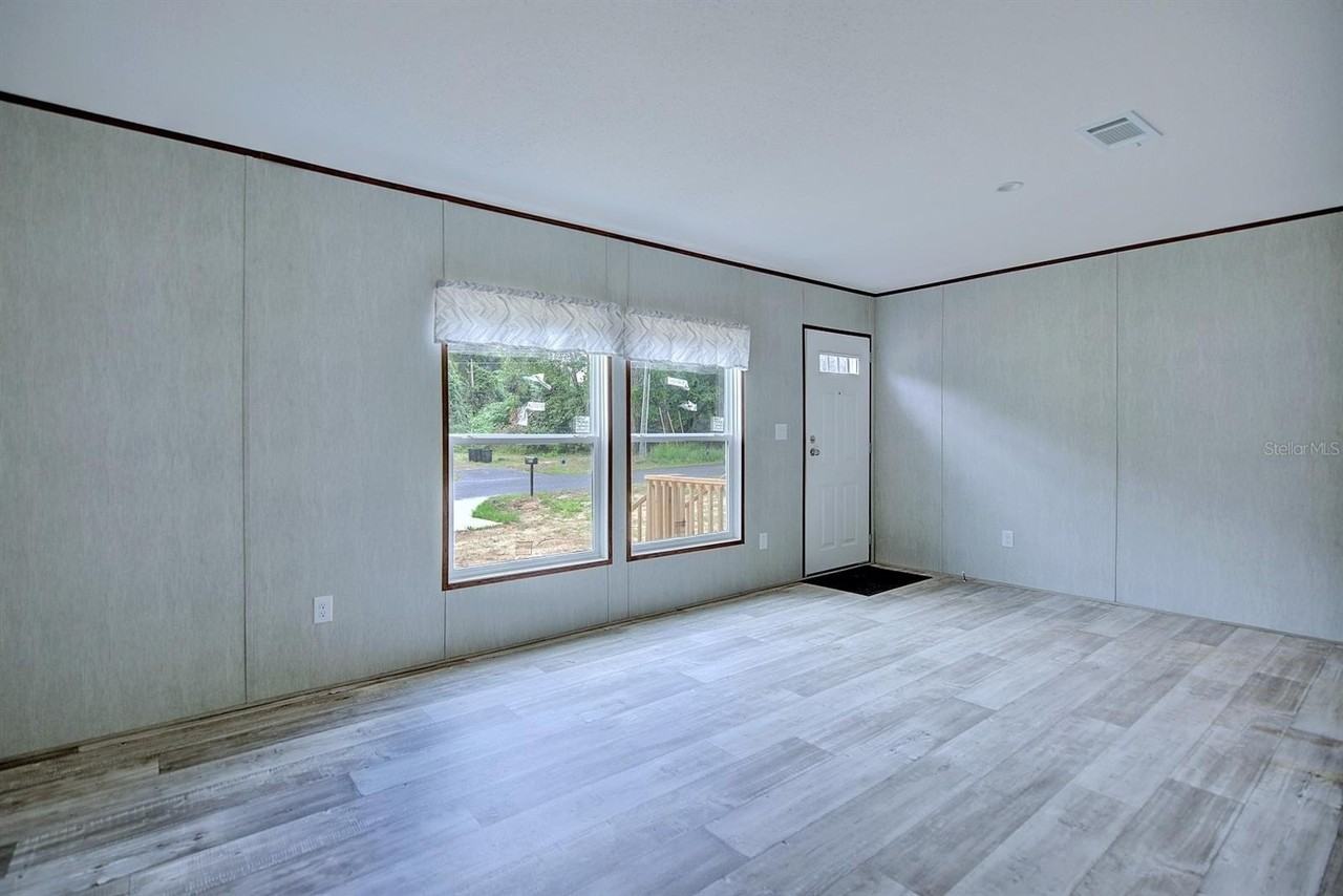 8595 Nw 13th Ct - Photo 7 of 38