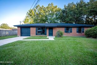 210 Lamey Ct - Photo 1 of 1