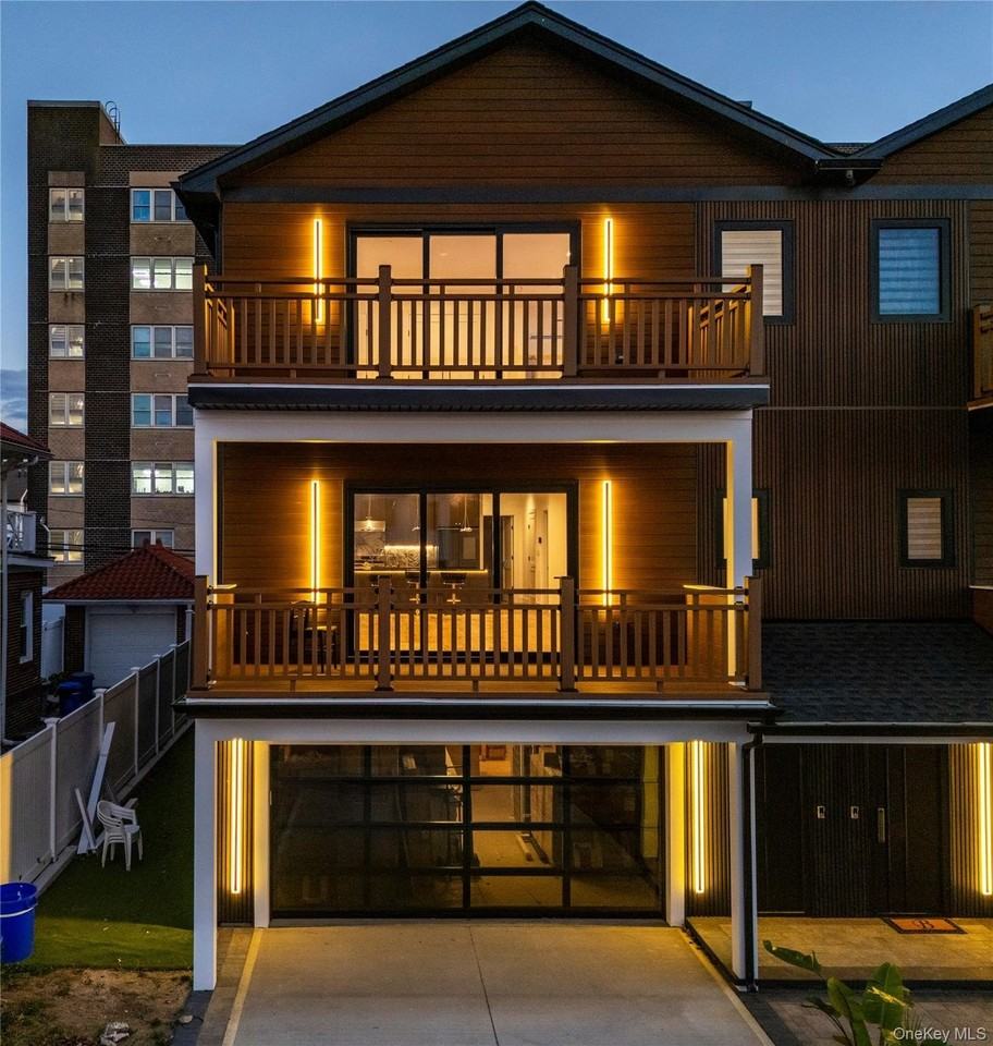 622 W Penn St - Photo 2 of 42