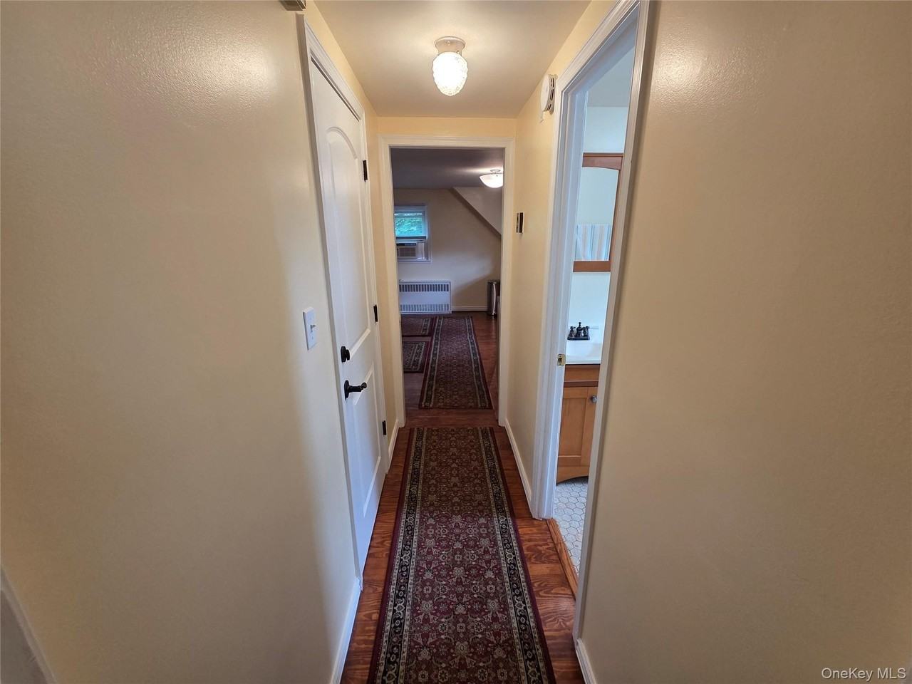 5 Denton Pl - Photo 2 of 8