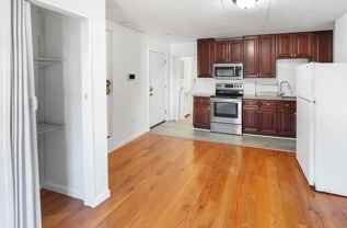 810 Allen St #2F - Photo 1 of 1
