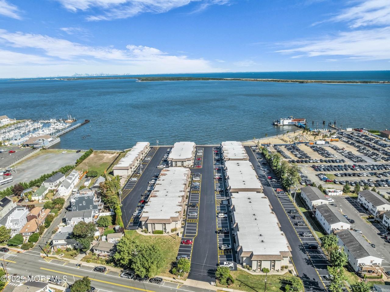 330 Shore Dr Unit E8 #E8 - Photo 2 of 17