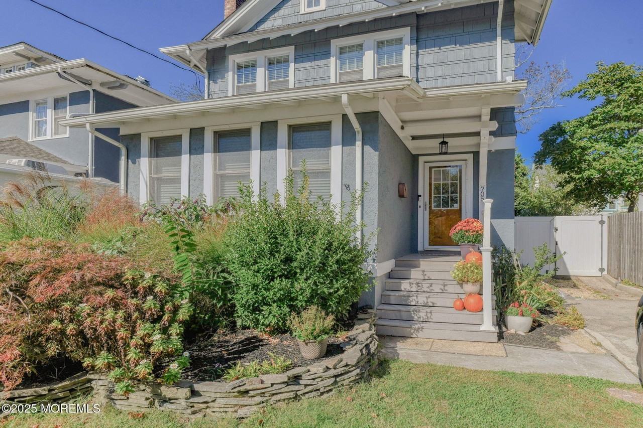 705 7th Ave Unit 2 #2 - Photo 2 of 25