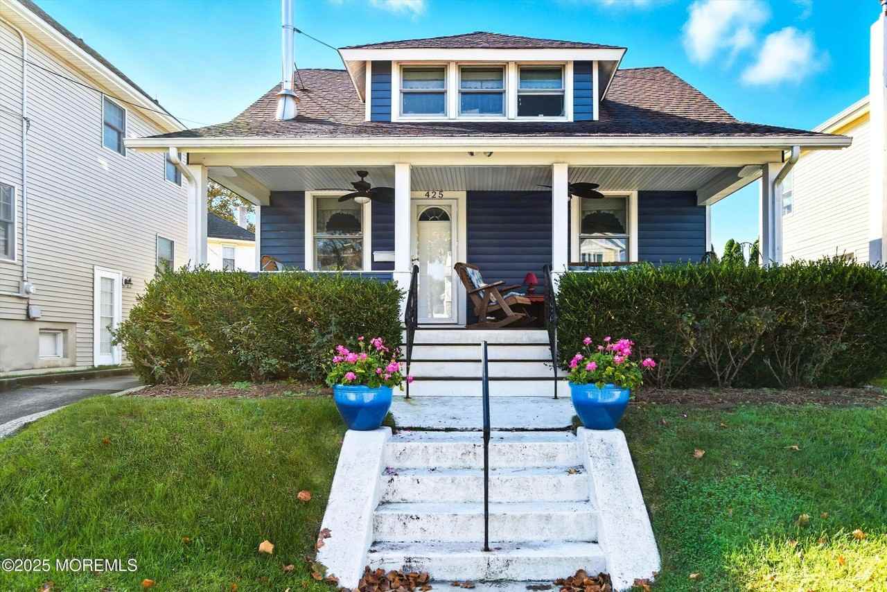 425 Washington Ave - Photo 5 of 40