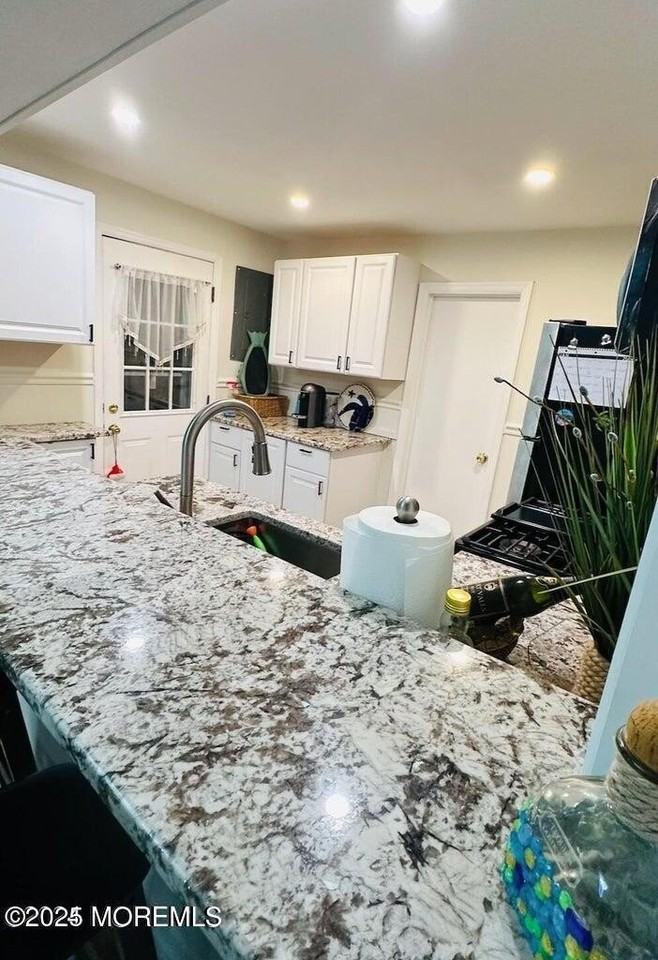 124 Broadway - Photo 5 of 22