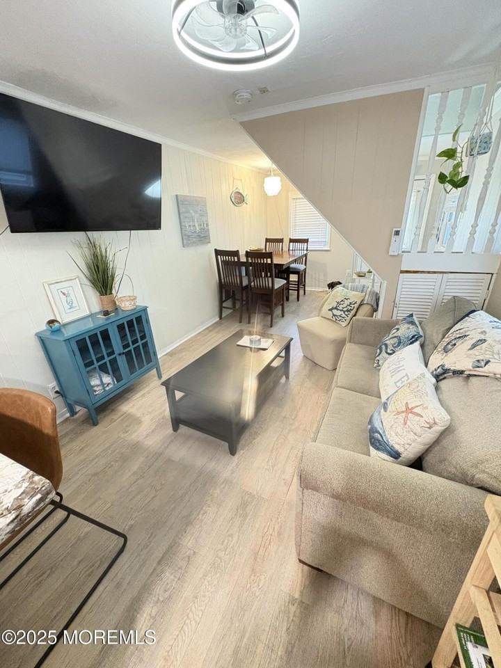 124 Broadway - Photo 7 of 22