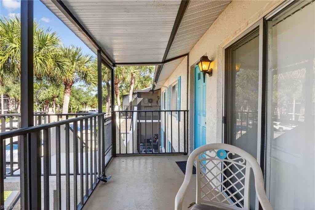 4210 Looking Glass Ln #4210 - Photo 5 of 20