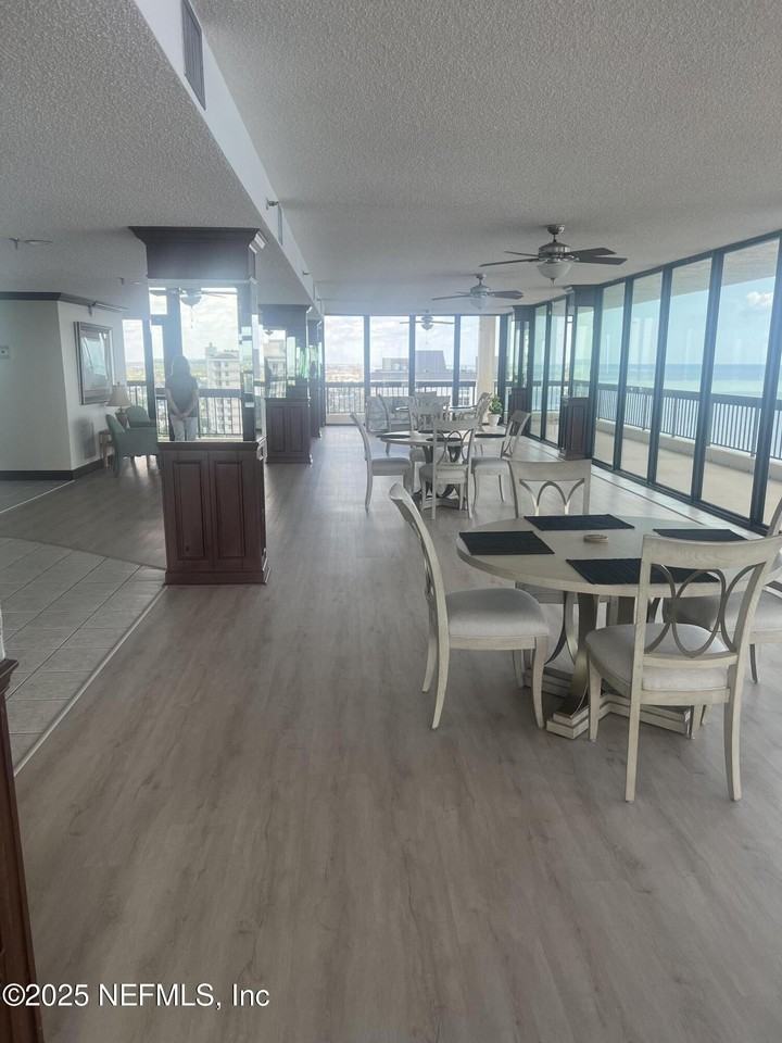 1513 Ocean Shore Blvd Apt B4 #4B - Photo 5 of 50