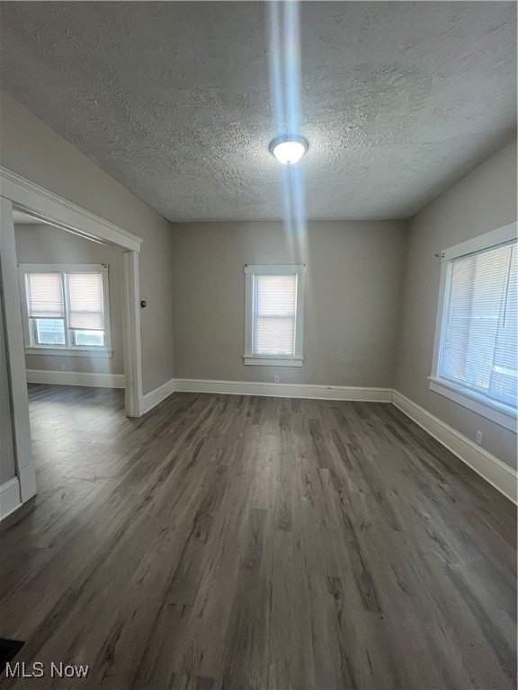 1027 Harrison Ave Sw - Photo 7 of 7