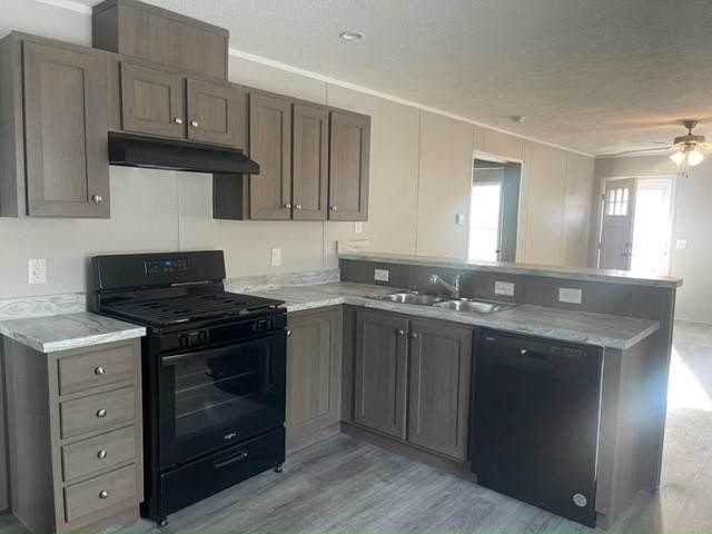 232 Cardinal Ln #232 - Photo 2 of 5