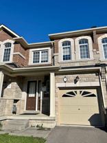 7 Kempsford Cres #1 - Photo 1 of 1