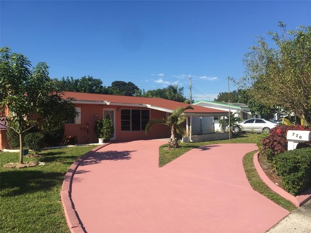 720 N 66th Ter - Photo 2 of 26