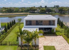 featured image of 16552 Botaniko Dr S