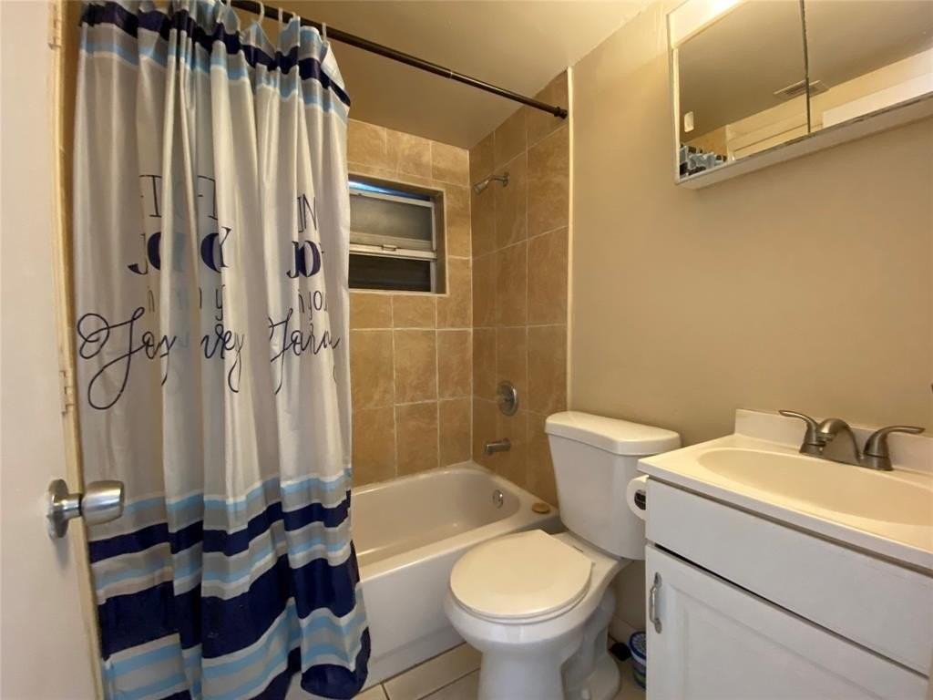 9600 Northwest 24th Avenue - Photo 4 of 5