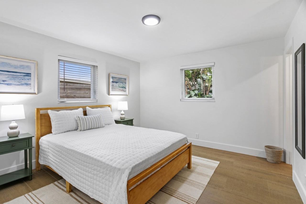 4358 Birdwood St - Photo 3 of 25