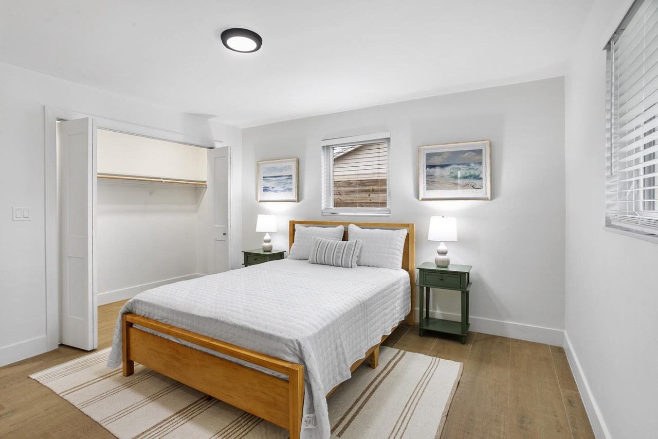 4358 Birdwood St - Photo 4 of 25