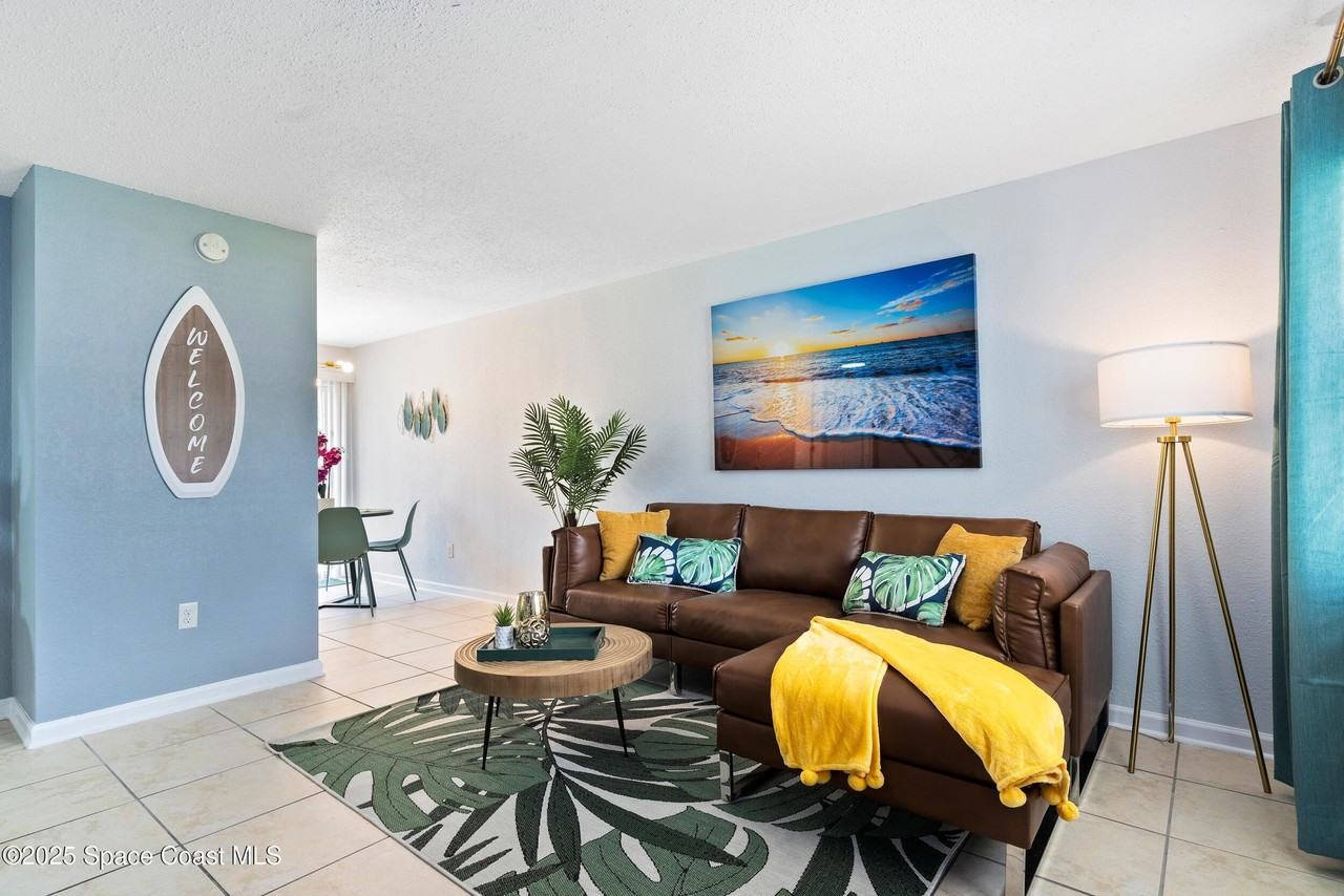 1031 Park Dr Apt 4 #4 - Photo 3 of 33