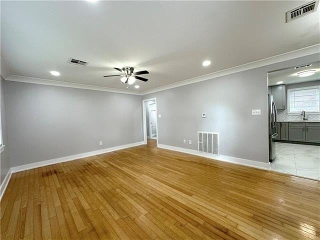 1717 Akron Ave - Photo 4 of 13