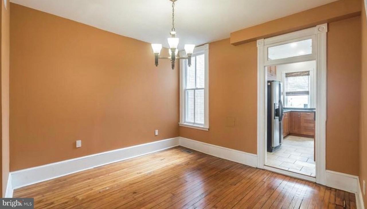 1319 35th St Nw - Photo 7 of 20