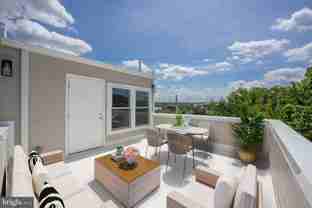 832 19th St Ne Unit C #C - Photo 1 of 1