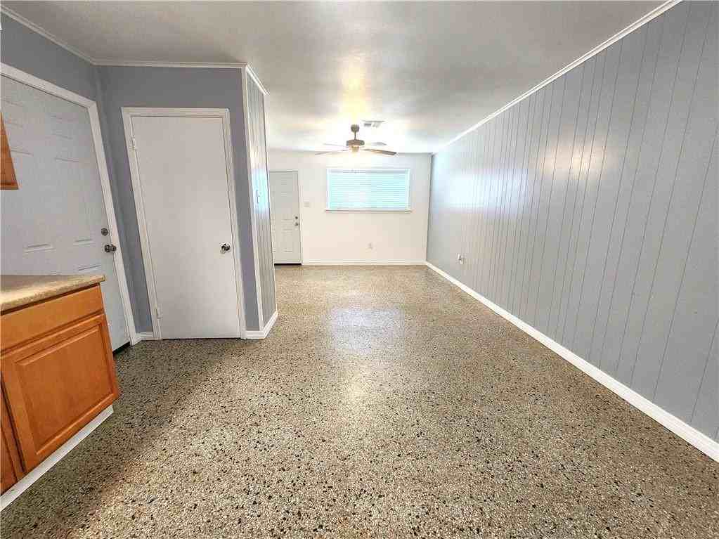 116 Kappa St ##B - Photo 6 of 15