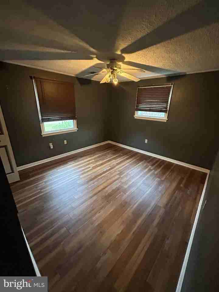 26326 Skyview Dr - Photo 7 of 13
