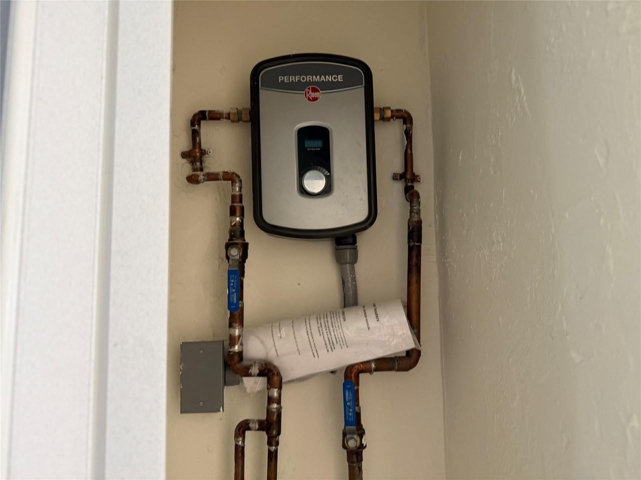 2830 Nw 15th Ct - Photo 7 of 10