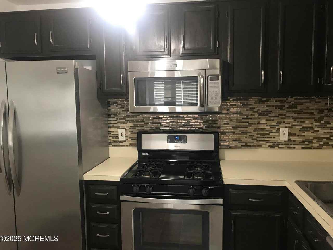 336 Sequoia Ct - Photo 5 of 17