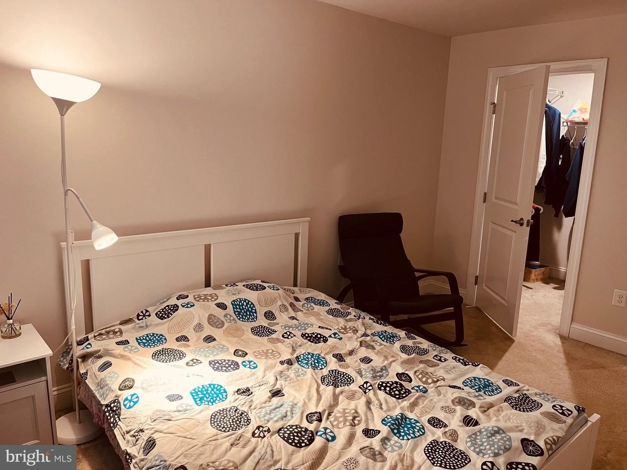 517 Cliff Ln - Photo 5 of 14