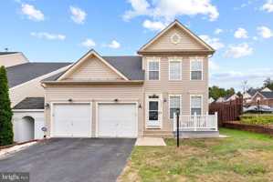 featured image of 15433 Leeds Hill Way