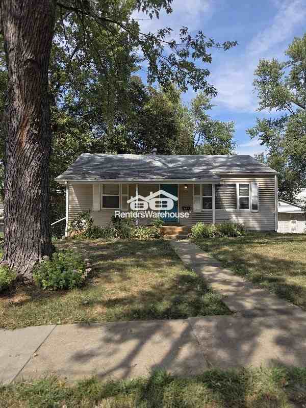 9757 Margo Ann Ln - Photo 2 of 20