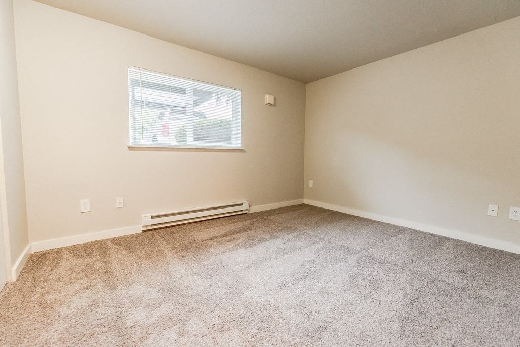 Notch 8 Apartments - Photo 3 of 16