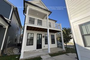 featured image of 647 Vernon Ave #200