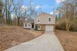 691 Tarkington Rd N - Photo 1 of 1