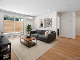 1625 Boulevard De Maisonneuve Ouest #407 - Photo 1 of 1