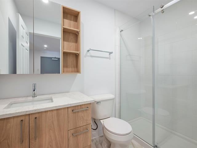 1625 Boulevard De Maisonneuve Ouest #407 - Photo 7 of 20