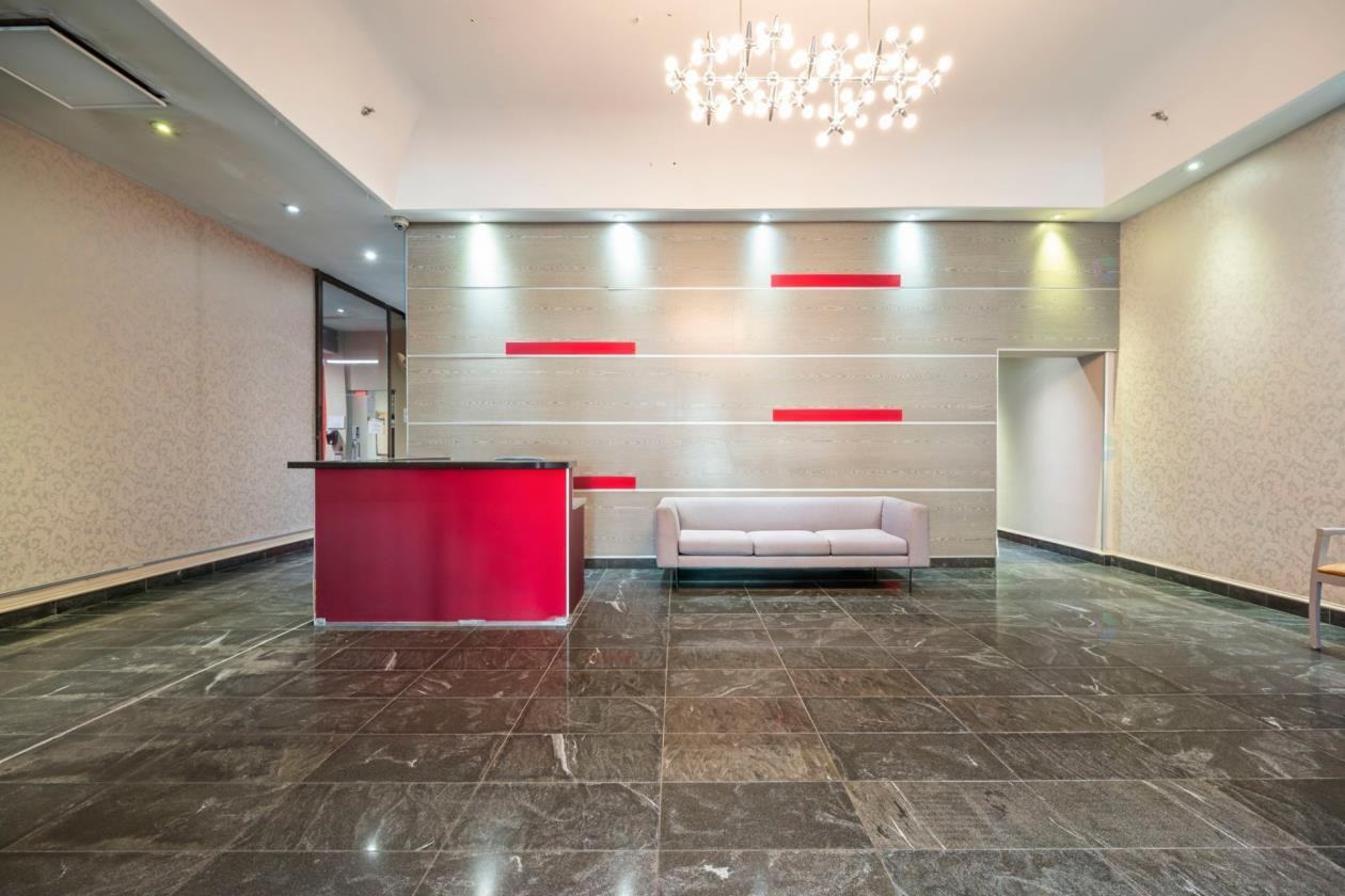 1625 Boulevard De Maisonneuve Ouest #404 - Photo 4 of 20