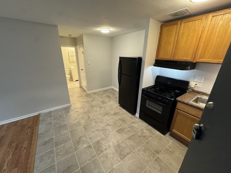 19 N Dryden Pl - Photo 3 of 6