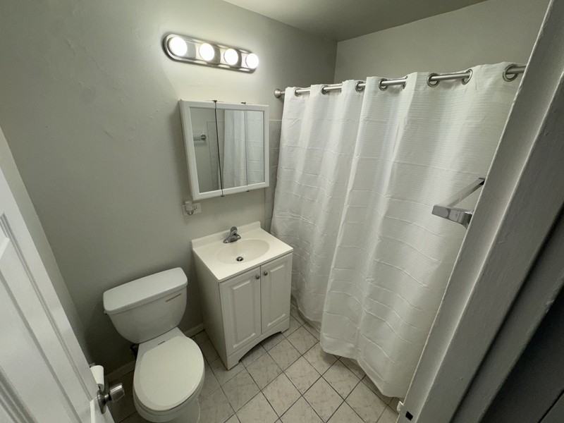 19 N Dryden Pl - Photo 4 of 6